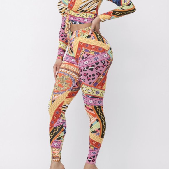Multicolors prints 2 pieces Leggings and Top - Picture 2 of 3